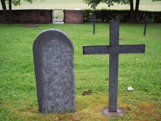 NantillioisJCemetery - Jewish And German Graves